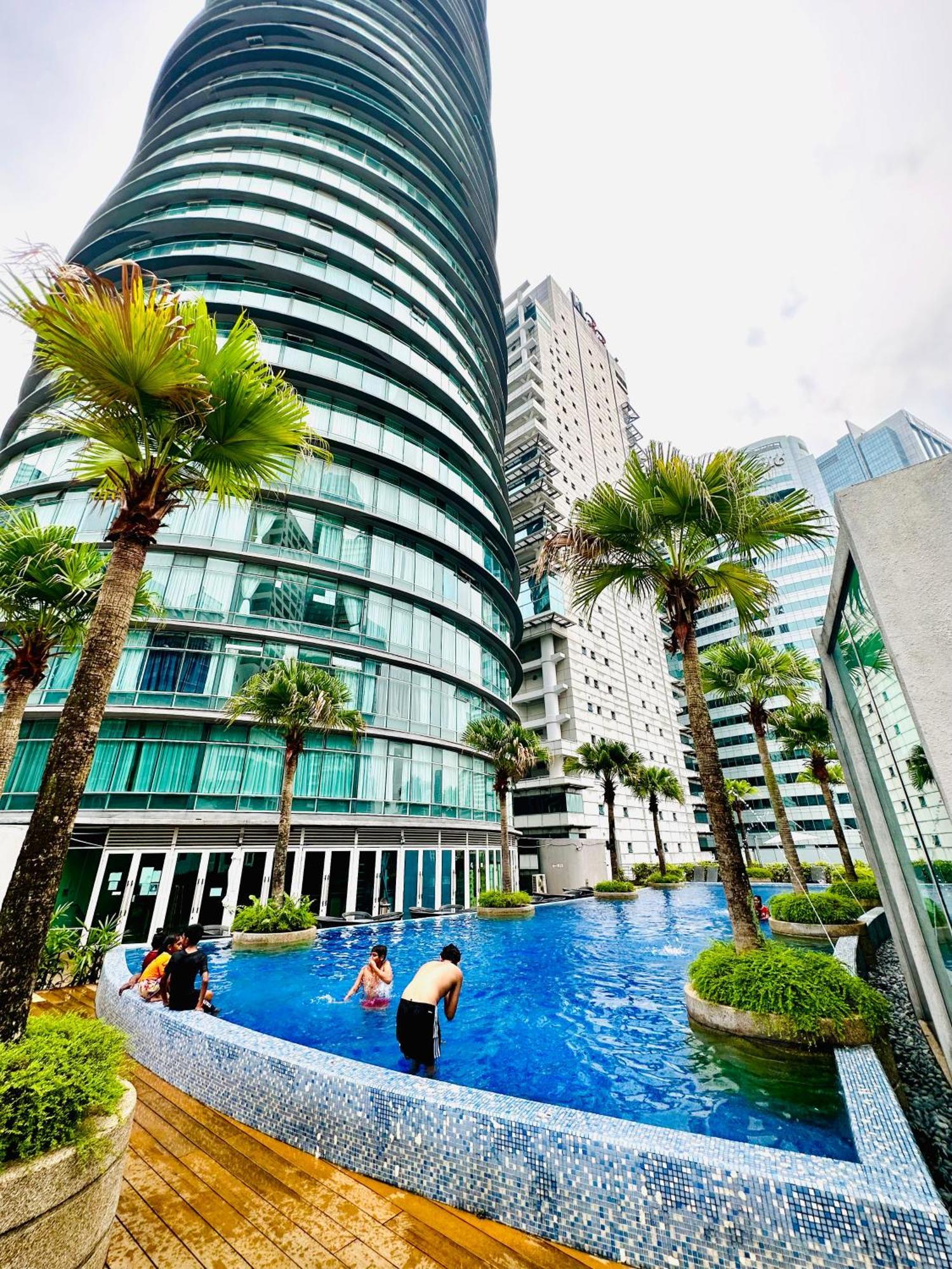 Vortex Suites Klcc Homes-365 Kuala Lumpur Exterior photo